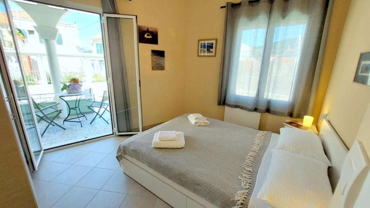 Epameinondas Luxury House Vathy  Ngoại thất bức ảnh